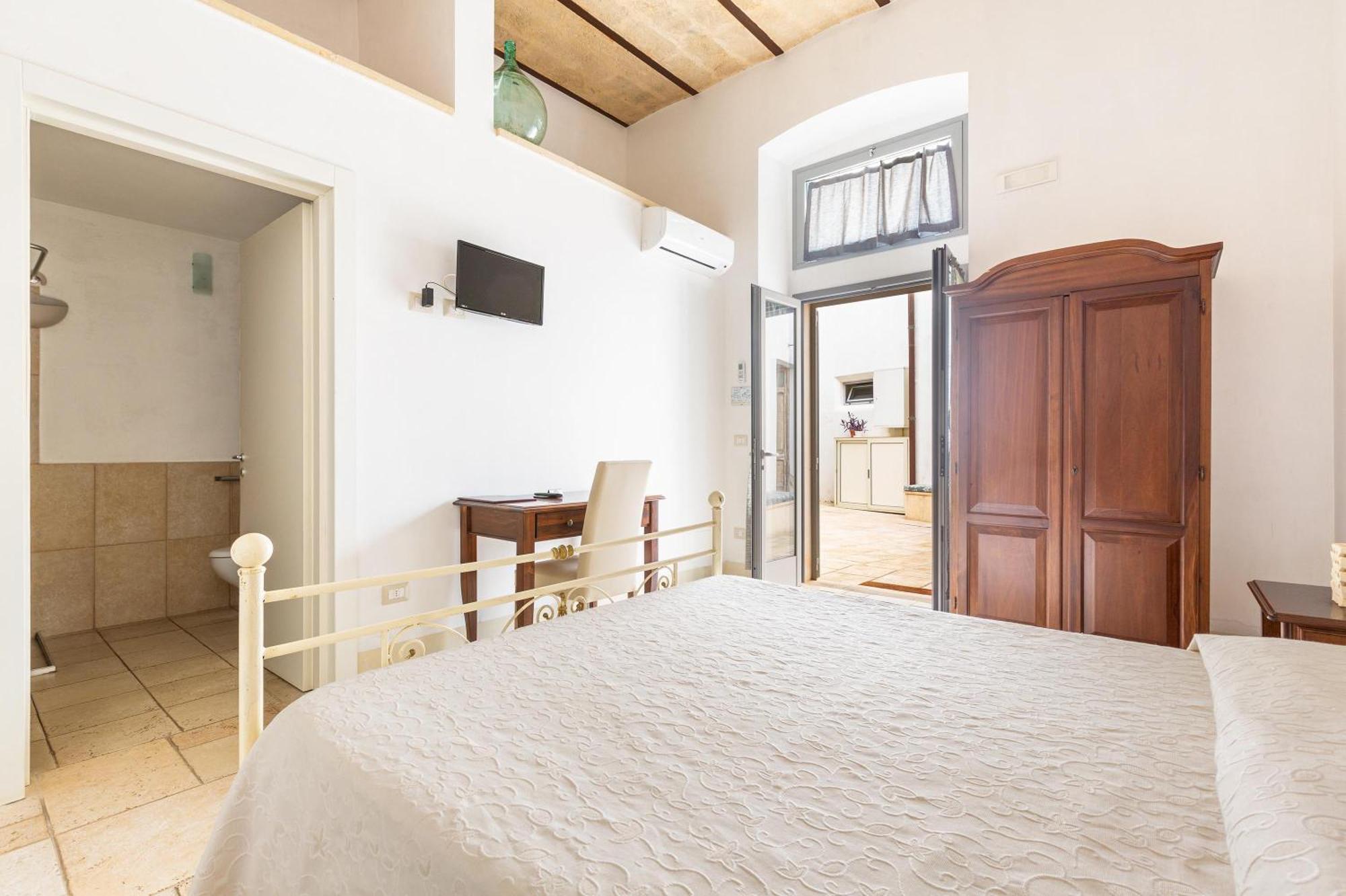 Palazzo San Giovanni 모르치아노 디 루카 외부 사진