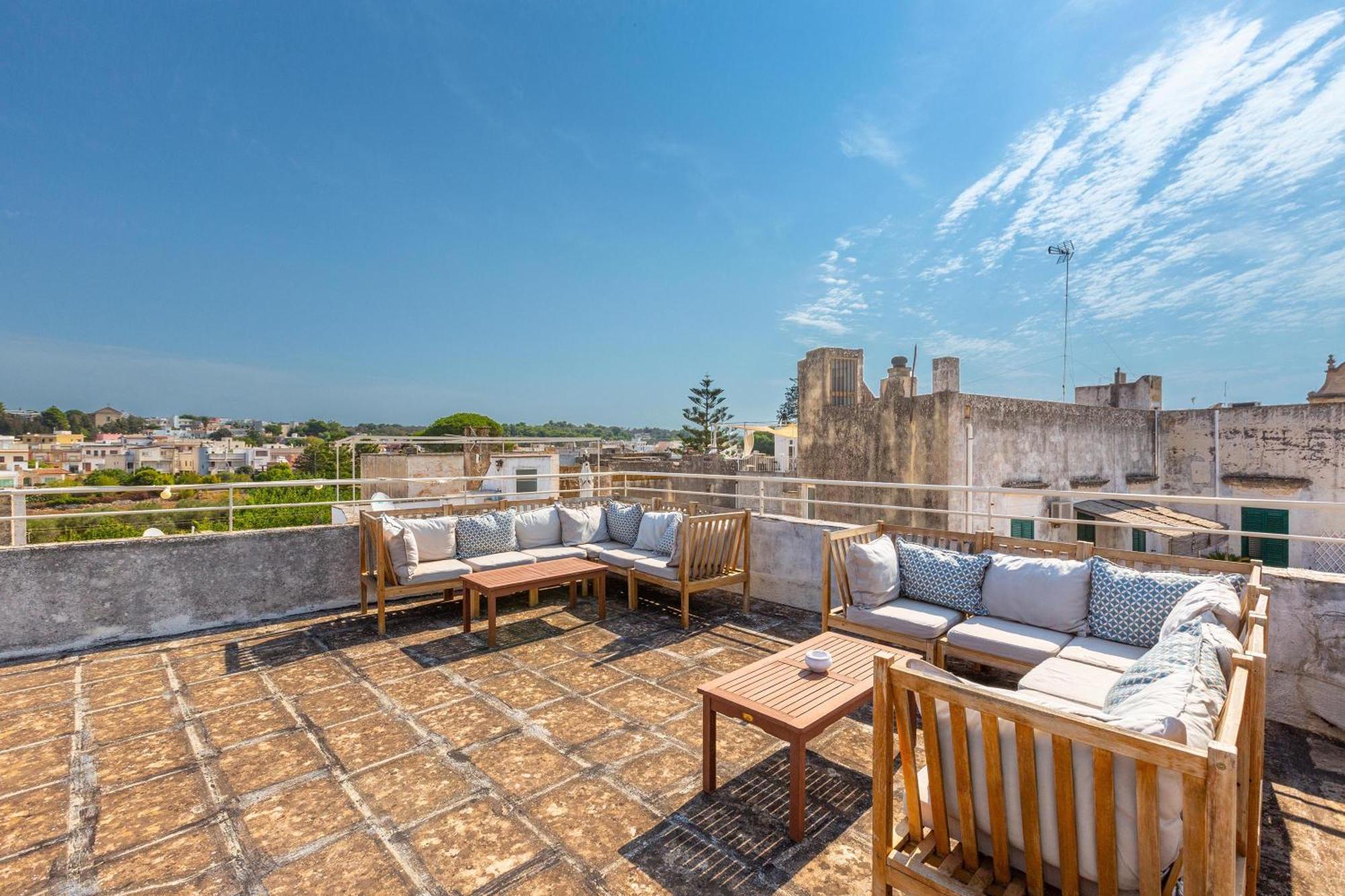Palazzo San Giovanni 모르치아노 디 루카 외부 사진